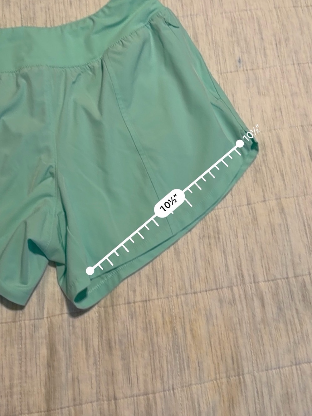 Tek Gear Women’s Medium Mint Green Athletic Running Shorts Zip Pockets - Picture 9 of 9